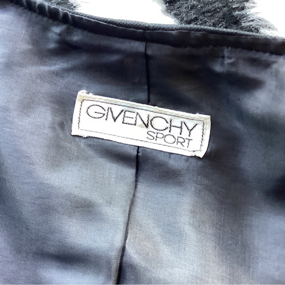 Vintage Givenchy Sport Black Jacket. B2 - Picture 2 of 15